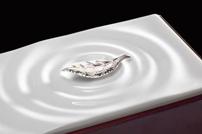 110715_ 八马观想-01-17.9M