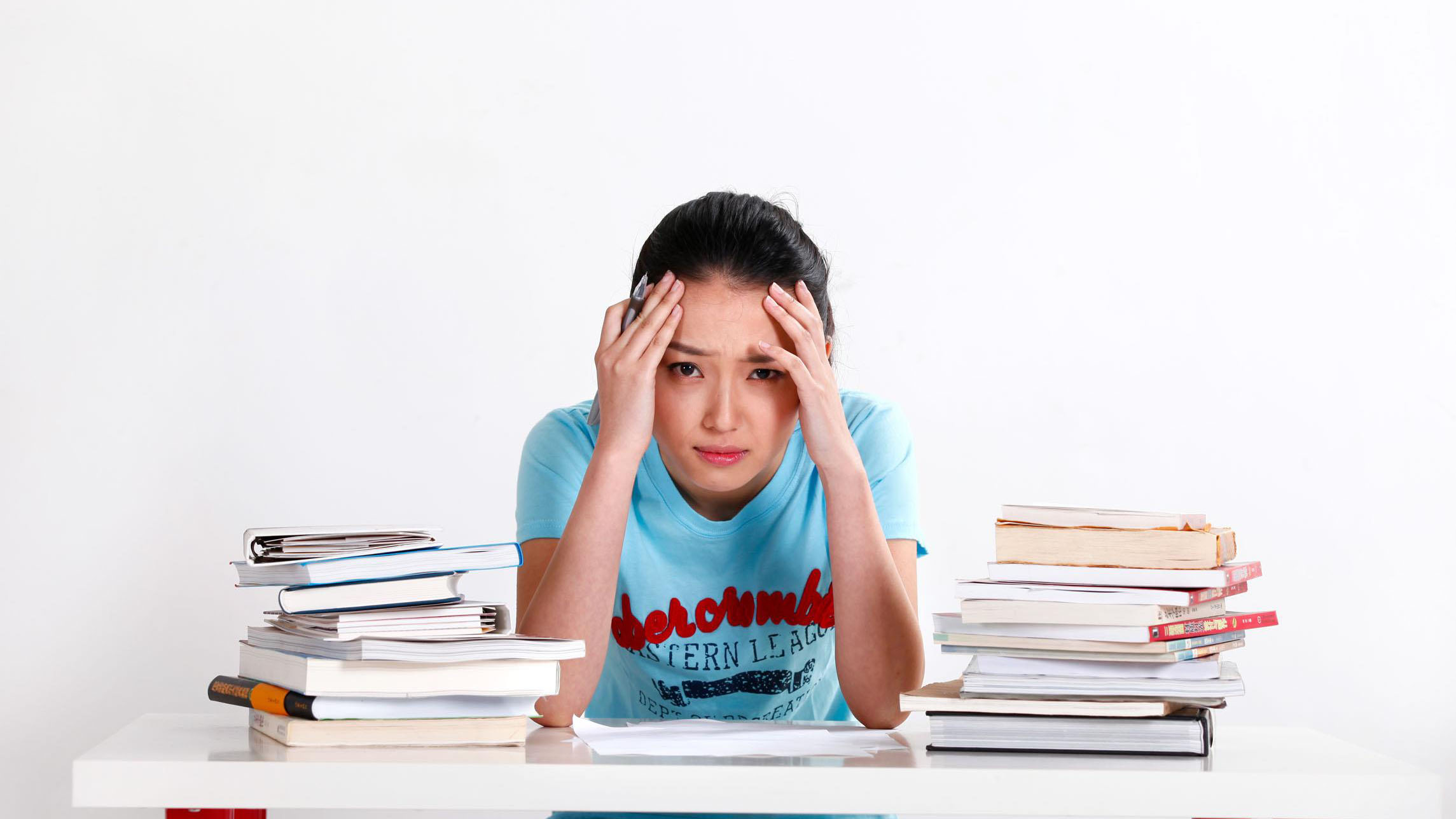 别再让抑郁“ 偷袭 ”孩子！