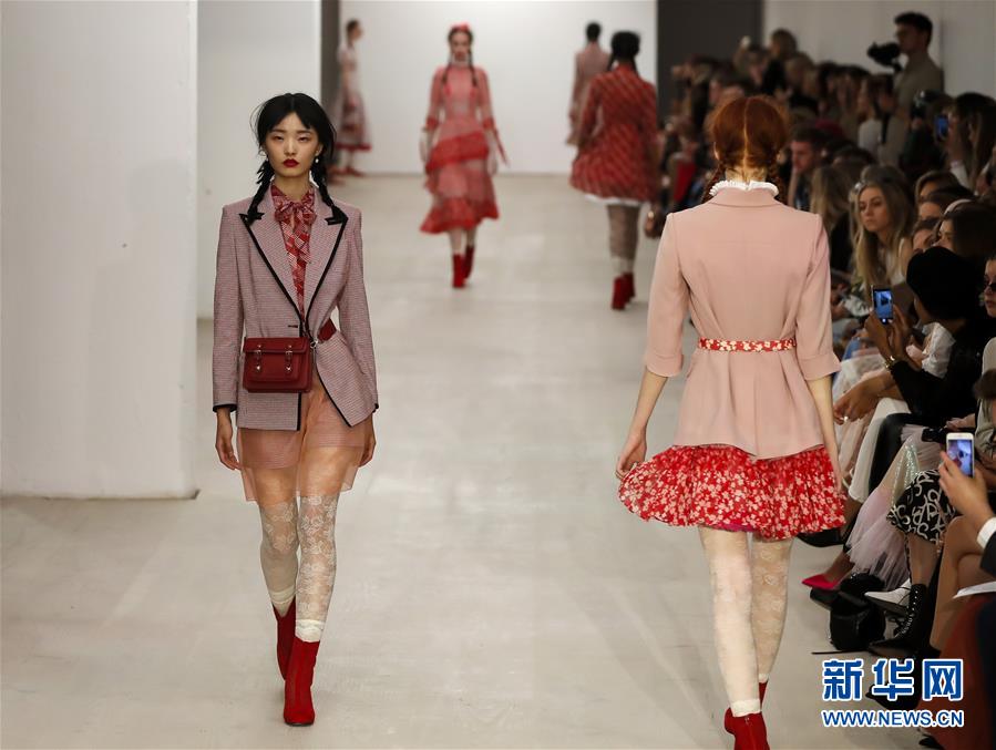 (国际)(4)2020伦敦春夏时装周开幕