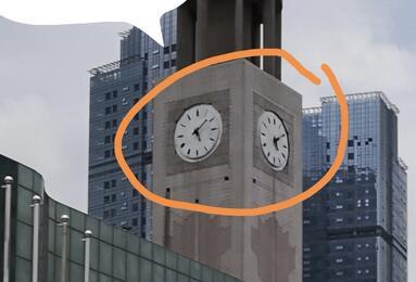 钟楼坏了，指示牌老旧，没人管？正积极解决